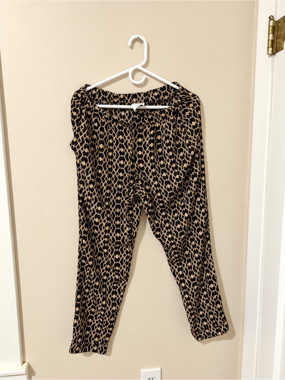 A. Byer Black and Tan Leopard Print Cropped Pants